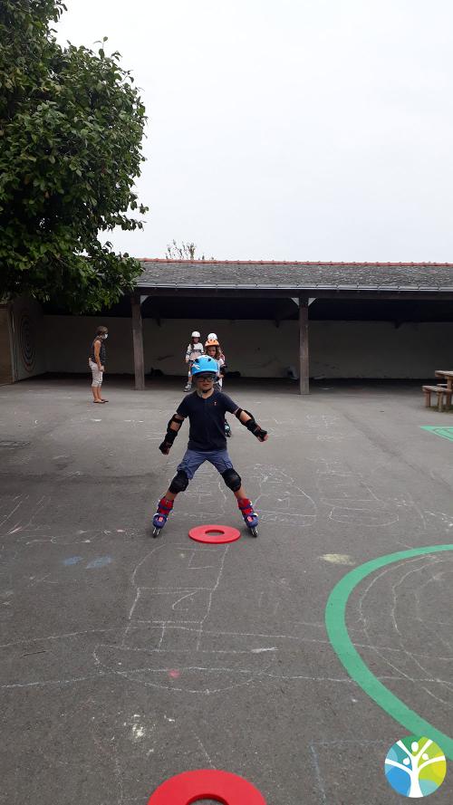 Activité rollers avec les CM